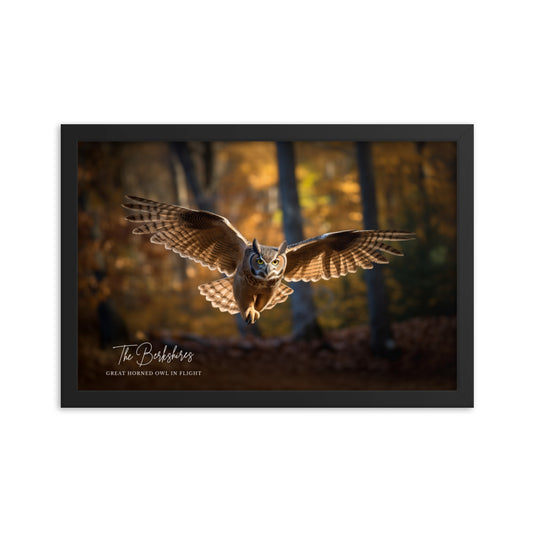 Wall Art: 'Great Horned Owl in Flight' Framed Poster