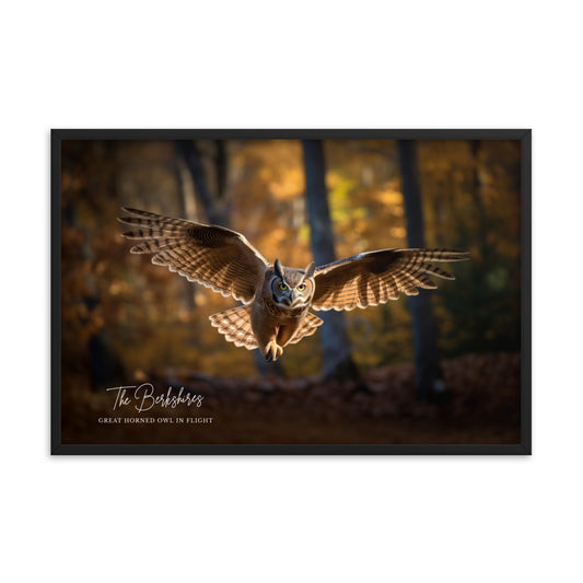 Wall Art: 'Great Horned Owl in Flight' Framed Poster